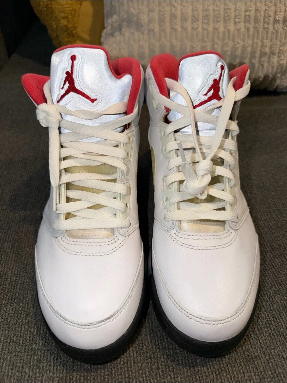 Jordan 5 Retro ‘Fire Red Silver Tongue’ Size 8M